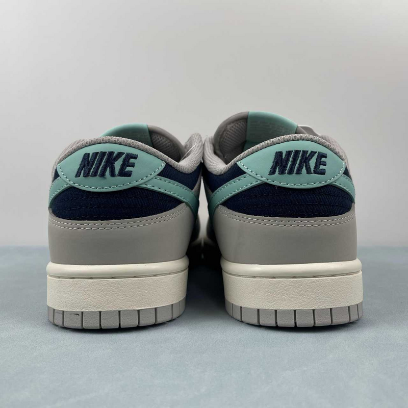 Dunk Low Retro Light Pumice