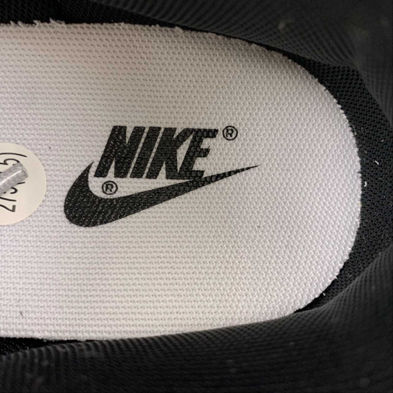 Dunk Low Twist Black And White