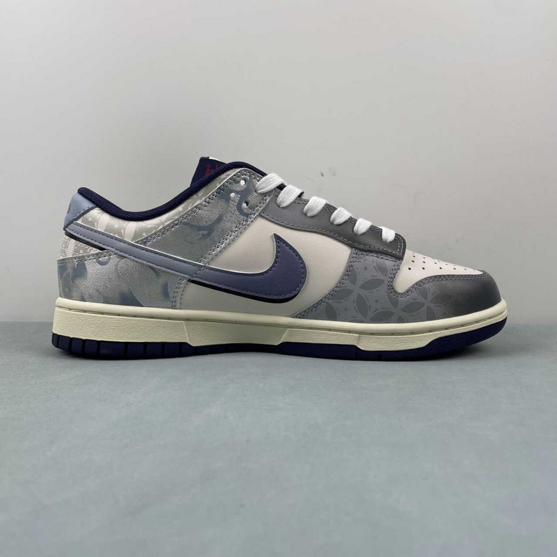 Dunk Low Coast
