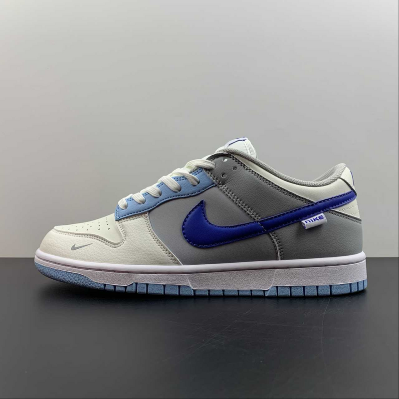 Dunk Low Ivory Hyper Royal