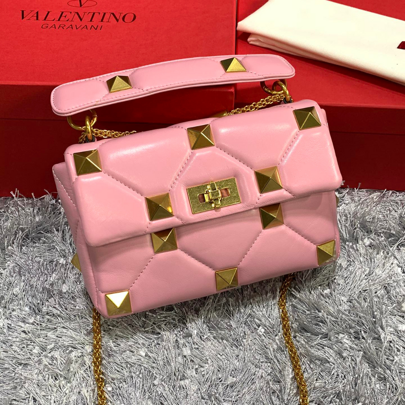 Valentino Garavani Roman Stud Shoulder Bag Light Pink