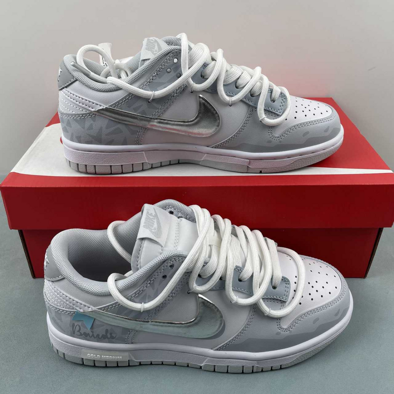 Dunk Low X Bainds