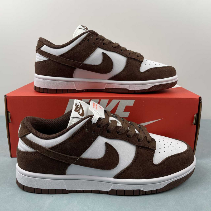 Dunk Low Brown And White