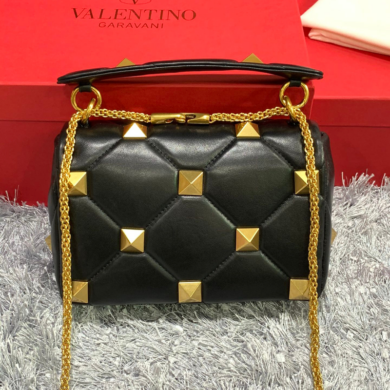 Valentino Garavani Roman Stud Shoulder Bag Black