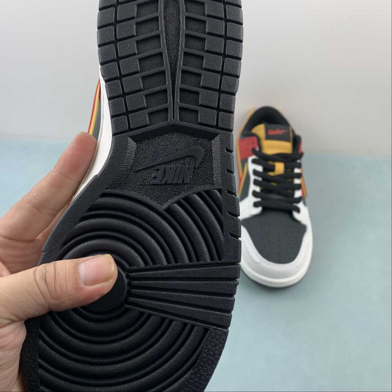 Dunk Low Saint Seya