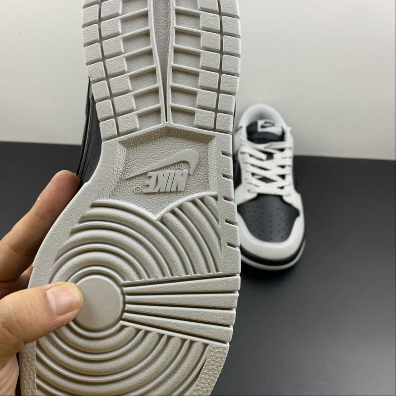 Dunk Low Light Smoke Grey