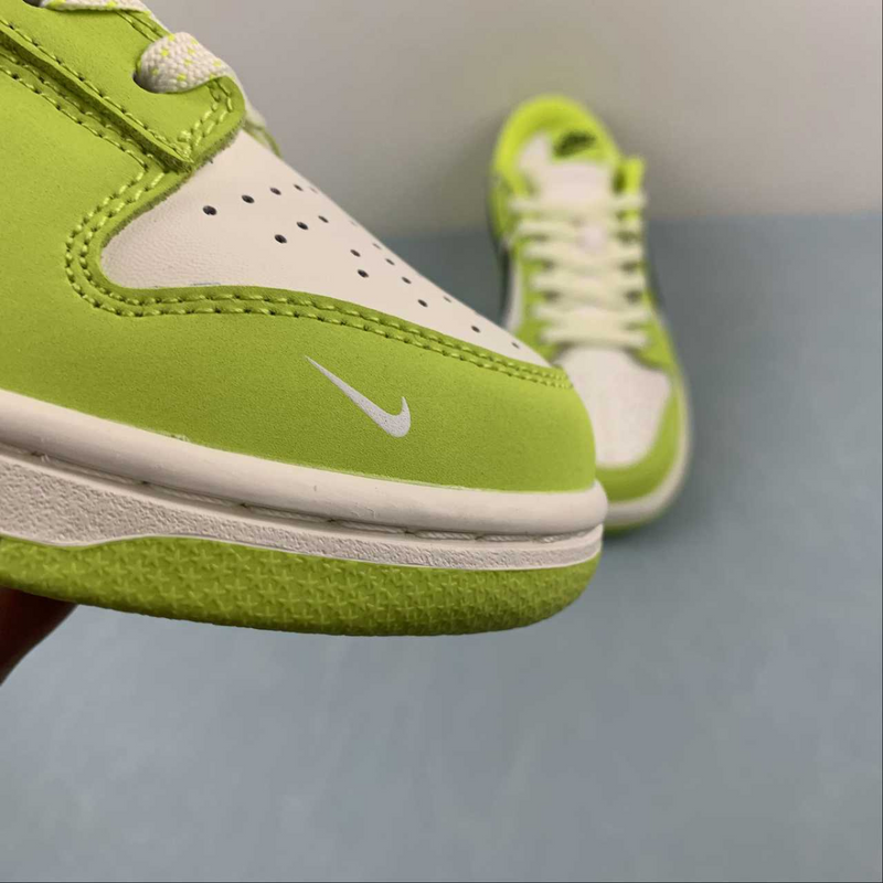 Dunk Low Frog Prince