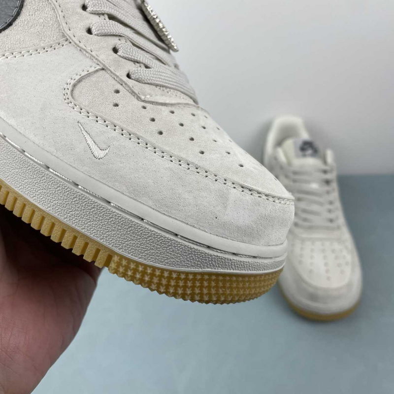 Air Force Smile Grey