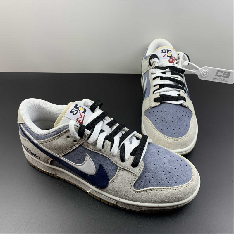 Dunk Low Santa Claus